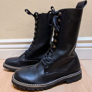 VEGAN Cammina Leggero Lace up Biker Combat Boots 9